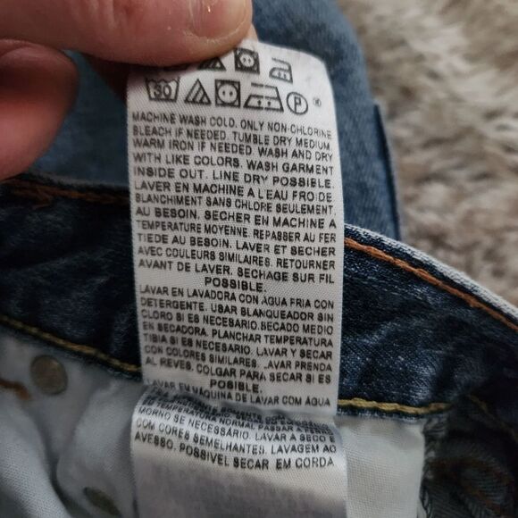 Levi's 550 Relaxed Fit Denim Cut Off Shorts Size 10 Reg - Picture 5 of 11